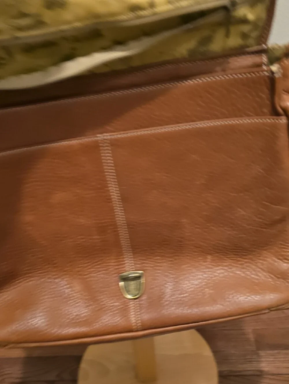 L.L. Bean Brown Pebble Leather Messenger Bag with Adjustable Strap - Picture 7 of 8